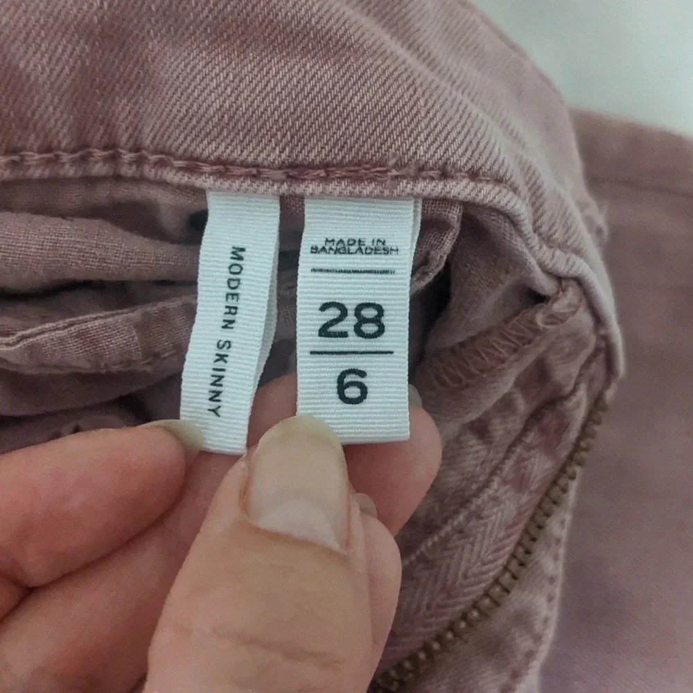 LOFT Modern Skinny Jeans, Color Dusty Mauve, Size 28 - Picture 12 of 14